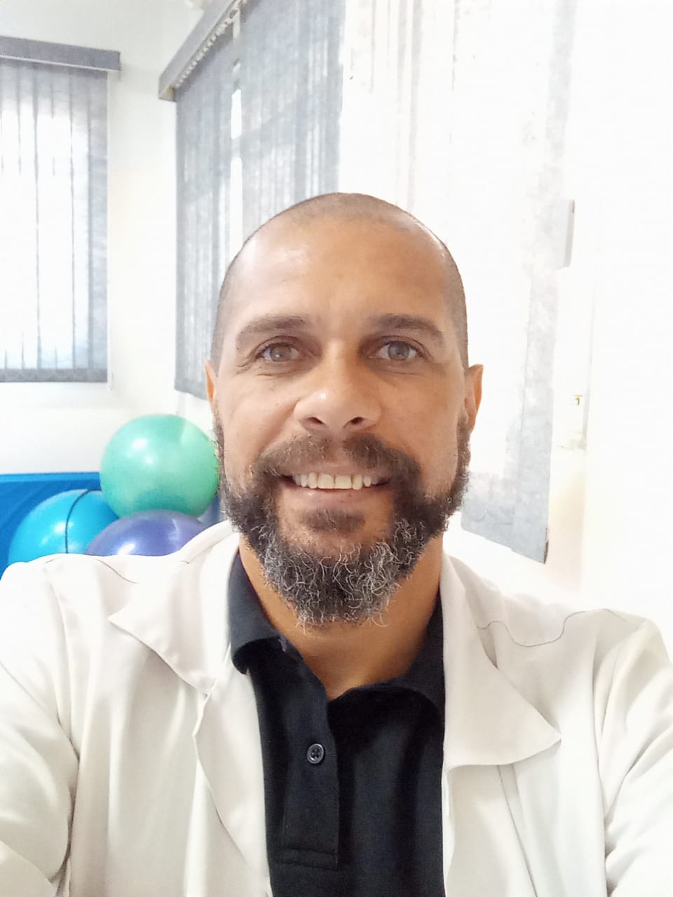 Dr. Luís Fabiano Lopes - Fisioterapeuta Especialista em Ergonomia